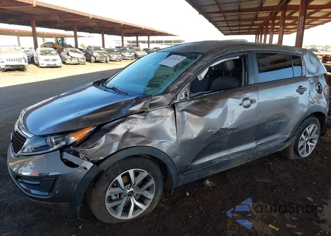 2016 Kia Sportage Lx z USA, uszkodzony, nr VIN KNDPBCAC4G7840920